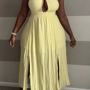 Elegant Yellow Maxi Dress